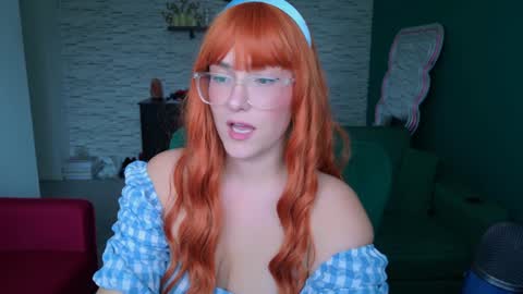 Snapshot of sensual_jassmine chatting on January 17, 1:46 pm Jasmine online show from January 17, 1:46 pm