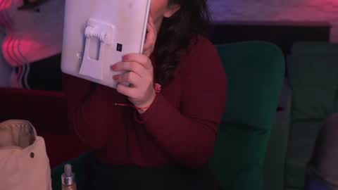 Snapshot of sensual_jassmine chatting on March 3, 9:11 am Jasmine online show from March 3, 9:11 am
