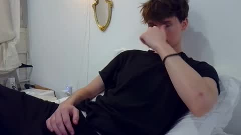 Cam online show from October 27, 1:16 am