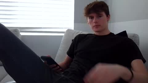 Cam online show from December 8, 9:41 pm