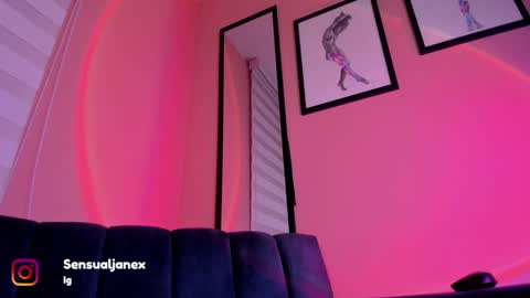 Snapshot of sensualjanex chatting on September 12, 11:18 pm Jane online show from September 12, 11:18 pm