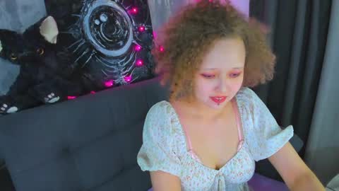 senya_sol online show from May 29, 11:03 pm
