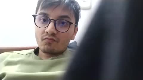 Seb online show from December 19, 6:23 pm