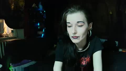 Seraphin Munster online show from May 1, 10:59 pm
