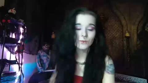 Seraphin Munster online show from November 4, 7:04 pm