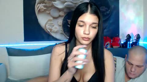 serenaandryan online show from April 29, 8:57 pm