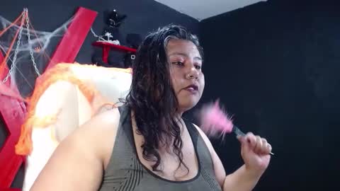 serenamystsh online show from October 31, 10:43 pm