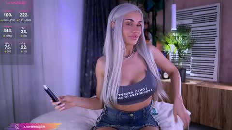Serene Sophiex online show from June 5, 9:31 pm