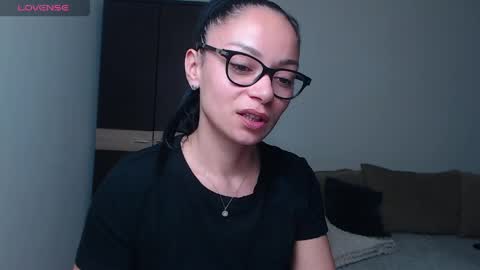 SereneSophi online show from April 29, 2:27 am