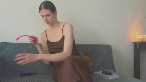 Hey Guys and Girls non-binary personalities  Im Sereta online show from June 22, 11:06 am