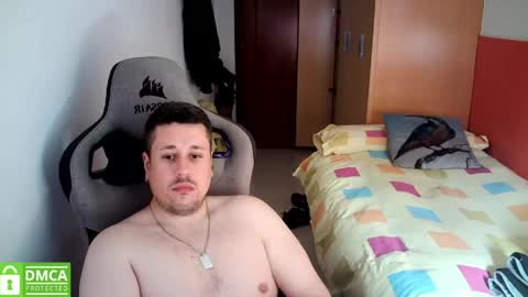 Pollos online show from May 1, 12:43 pm