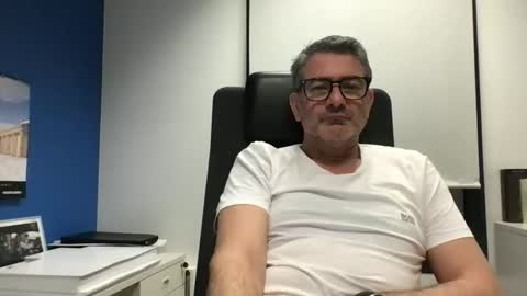 sesamechris92 online show from February 17, 5:34 pm