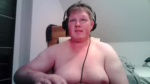 setcuna online show from May 2, 8:03 pm