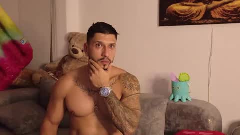 HEY IM SETH online show from June 21, 4:19 am