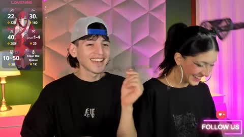 sett_and_gwen online show from January 13, 7:11 am