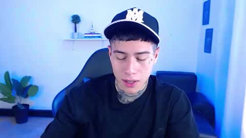 Thomas online show from October 13, 3:03 pm