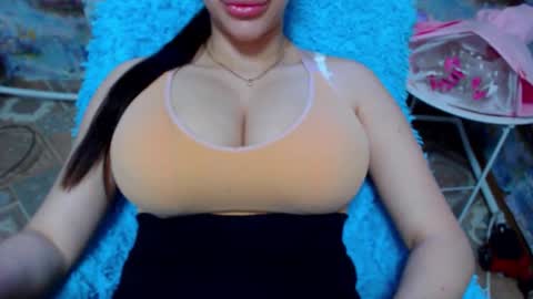 seu_cute online show from October 26, 10:27 am