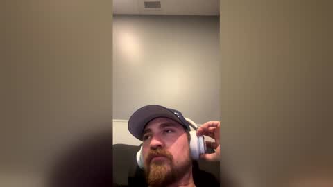 sex_5lave online show from February 10, 9:34 am