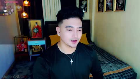 AXEL online show from December 5, 5:10 am