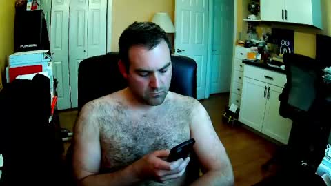 Kyle online show from April 19, 6:10 pm