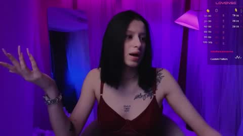 sextezi online show from November 25, 9:46 pm