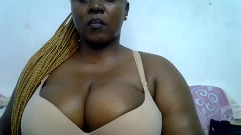 sexxi_ebony online show from July 9, 11:25 am