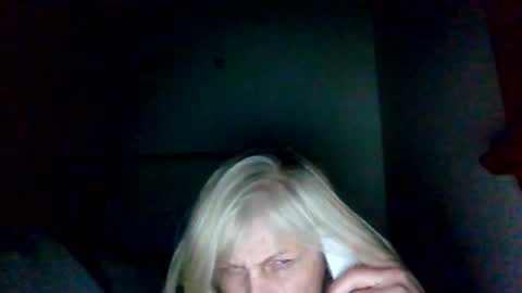 Leeah CloudZzz online show from March 9, 8:52 am