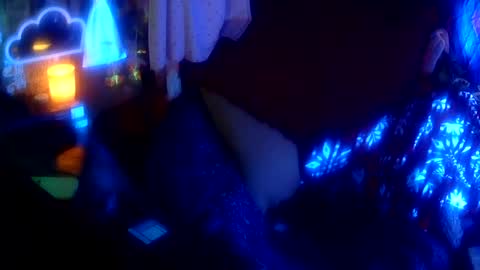 Leeah CloudZzz online show from August 7, 2:21 am