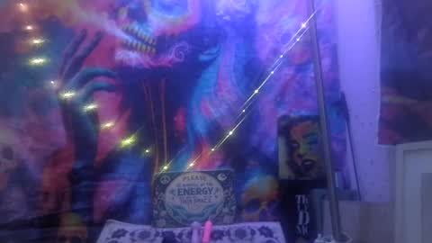 Leeah CloudZzz online show from June 25, 3:28 pm