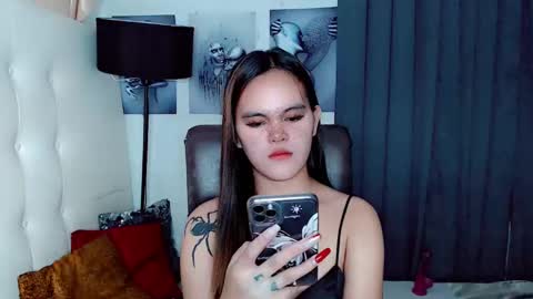 sexxxy_caroline online show from February 6, 12:04 pm