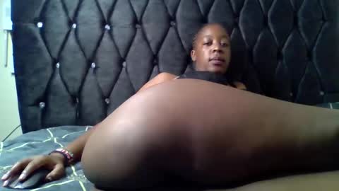 sexxy_chery online show from March 15, 12:37 am