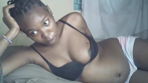 sexxy_curvy23 online show from July 26, 8:45 am