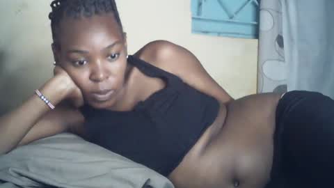 sexxy_curvy23 online show from July 17, 4:03 am