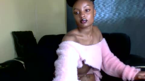 sexxy_daisyy online show from March 16, 6:17 am