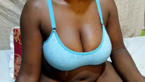 sexxy_maya1 online show from July 19, 11:35 am