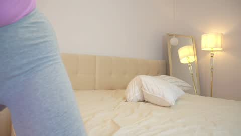 Lorry small boobs and Maya big boobs  friends with benefits online show from September 22, 6:23 pm