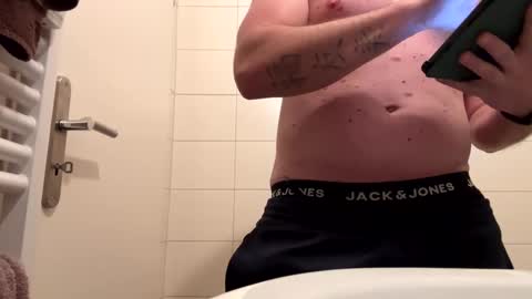 sexy30031986 online show from December 8, 10:14 pm