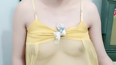 sexy8685 online show from May 5, 3:46 am