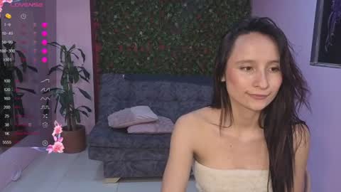 Ailin online show from July 1, 7:00 pm