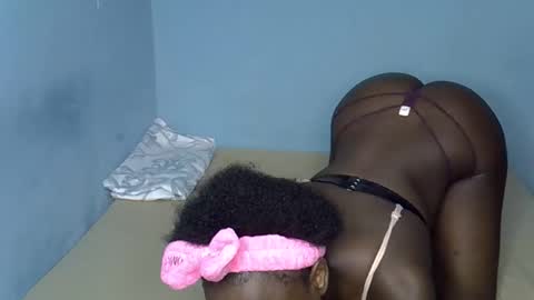 sexy_berry01 online show from March 7, 3:34 pm