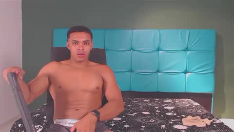 sexy_bigcock01 online show from January 29, 12:13 pm