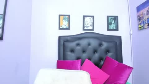 sexy_candy18x online show from June 25, 5:12 am
