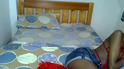 sexy_charliee online show from March 4, 9:56 pm