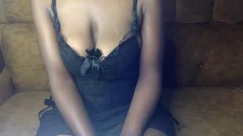 Ellahh online show from July 12, 2:04 am