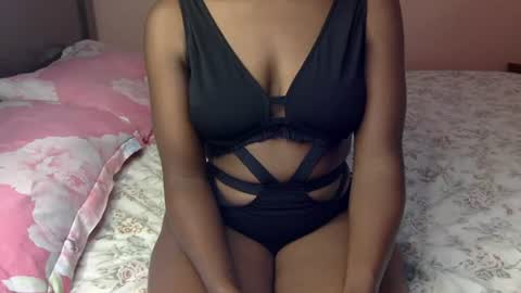 Ellahh online show from July 22, 11:12 am