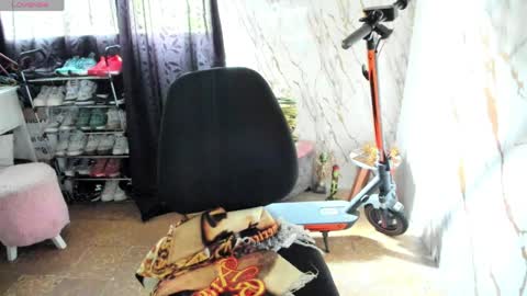 sexy_gata online show from April 4, 4:25 pm