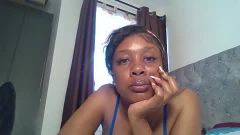 sexy_honey_pot online show from January 6, 11:25 am