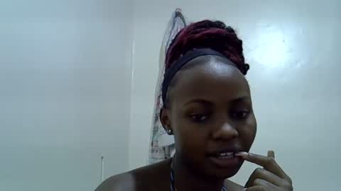 sexy_june20 online show from June 19, 8:26 pm