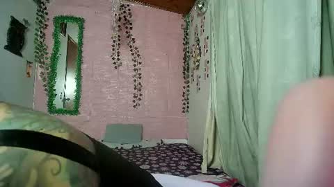 sexy lolas online show from July 23, 1:58 am