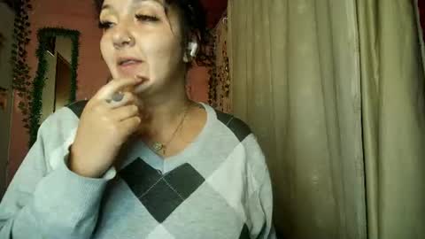 sexy lolas online show from August 1, 6:26 am